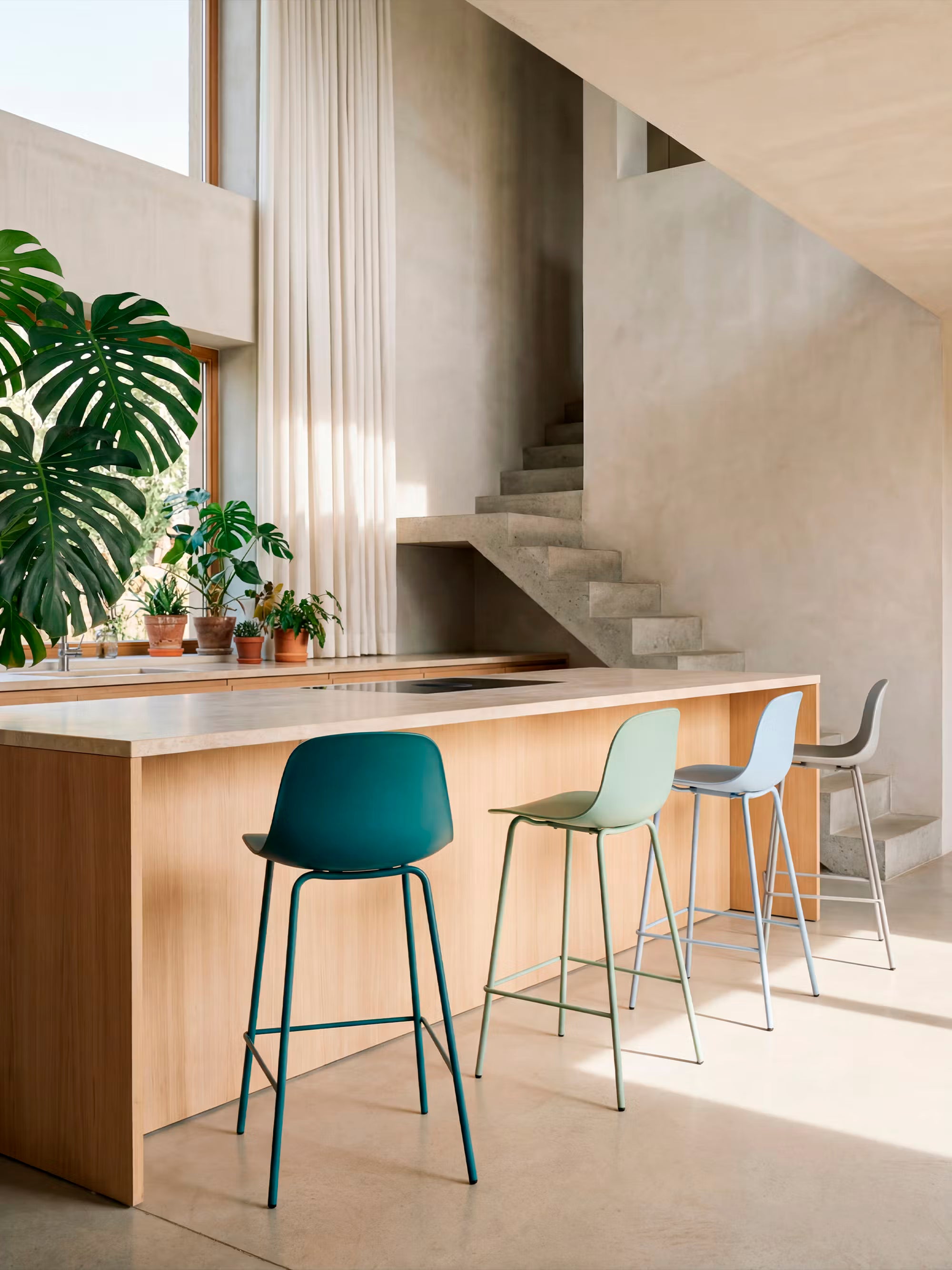 Whitby Stool in polypropylene with matching metal legs - modern design